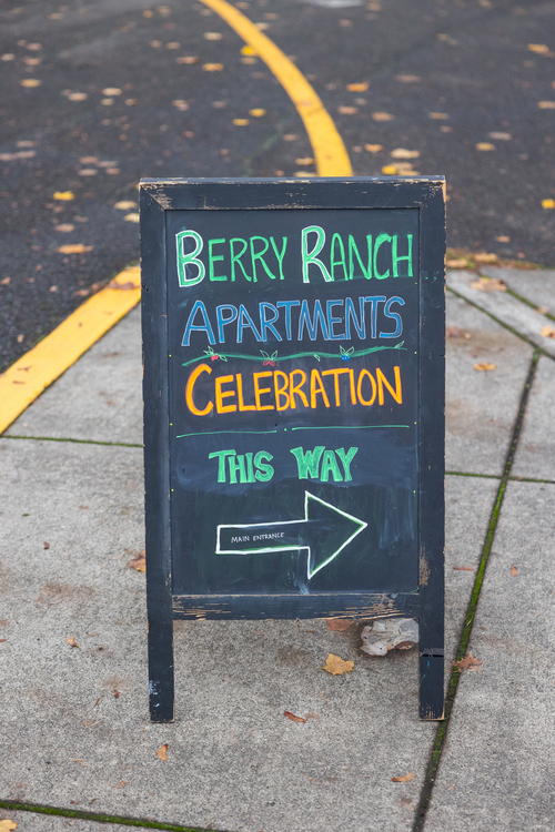 berry_ranch_sign